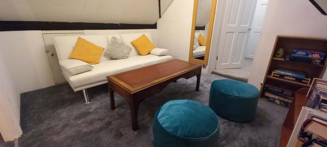 Captain'S Lodge Sandown Bagian luar foto